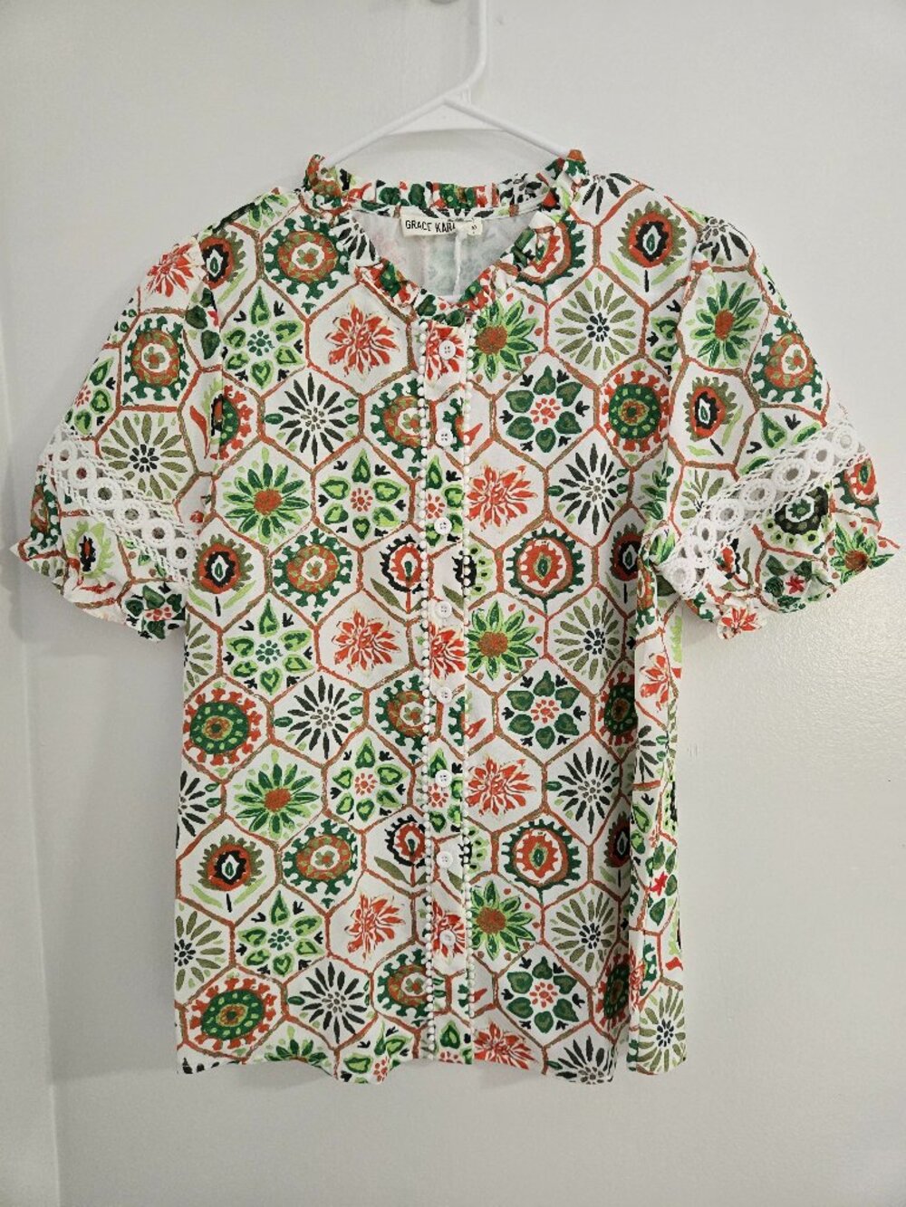 Grace Karin Boho Floral Blouse Women’s S Multi-Color Button Up Ruffle NWT